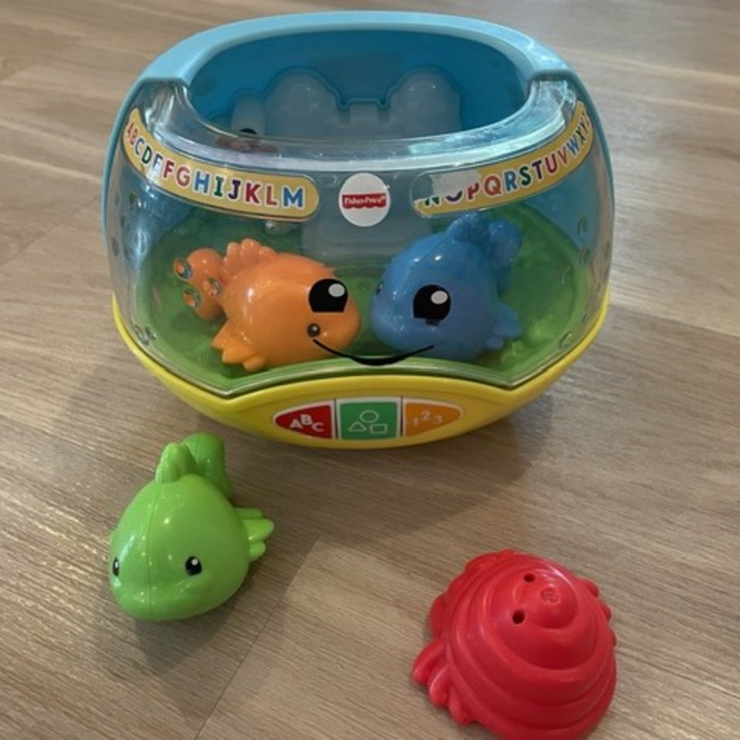 Fisher-Price Laugh & Learn Magical Lights Fishbowl